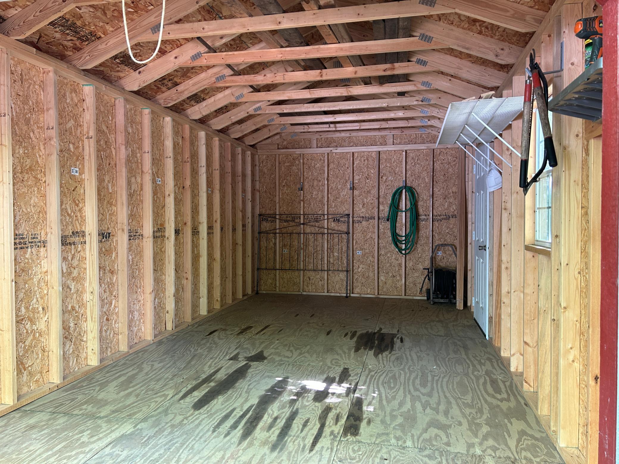 12 X 20 Road Side Shed.JPG