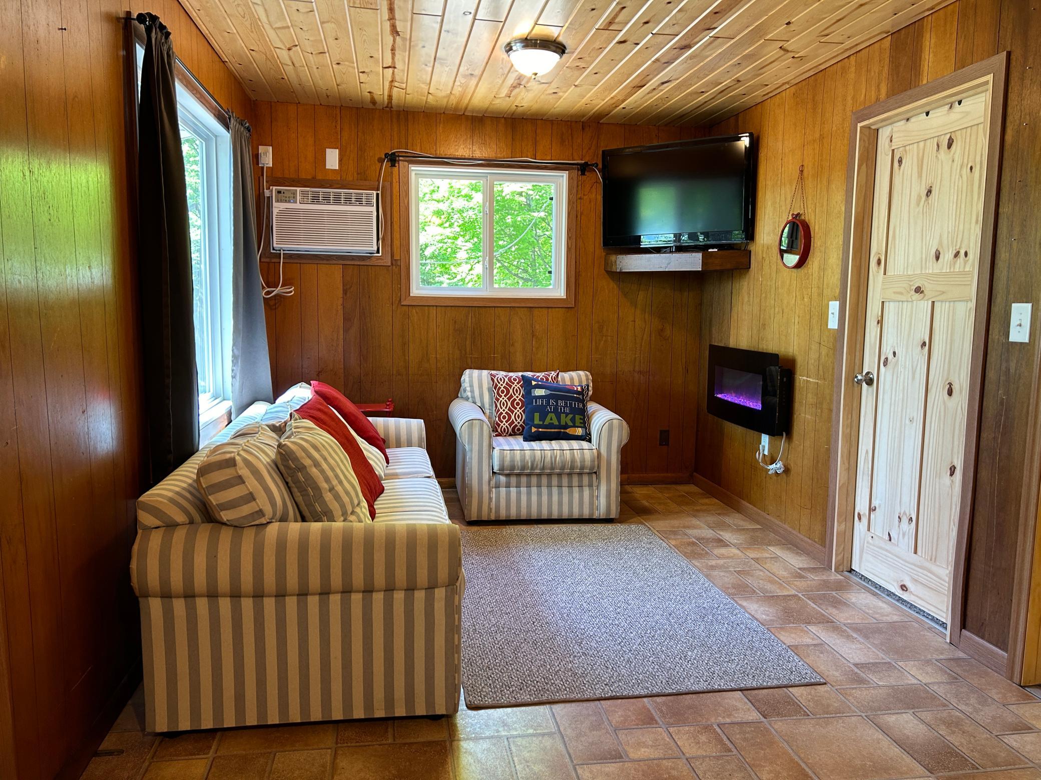 Living Room.JPG