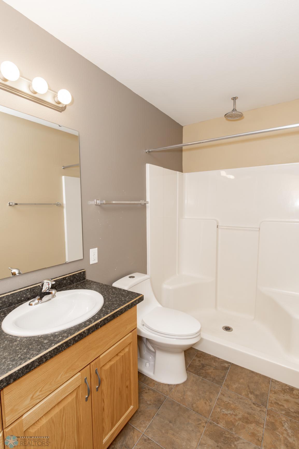 Bathroom 2 - 3/4