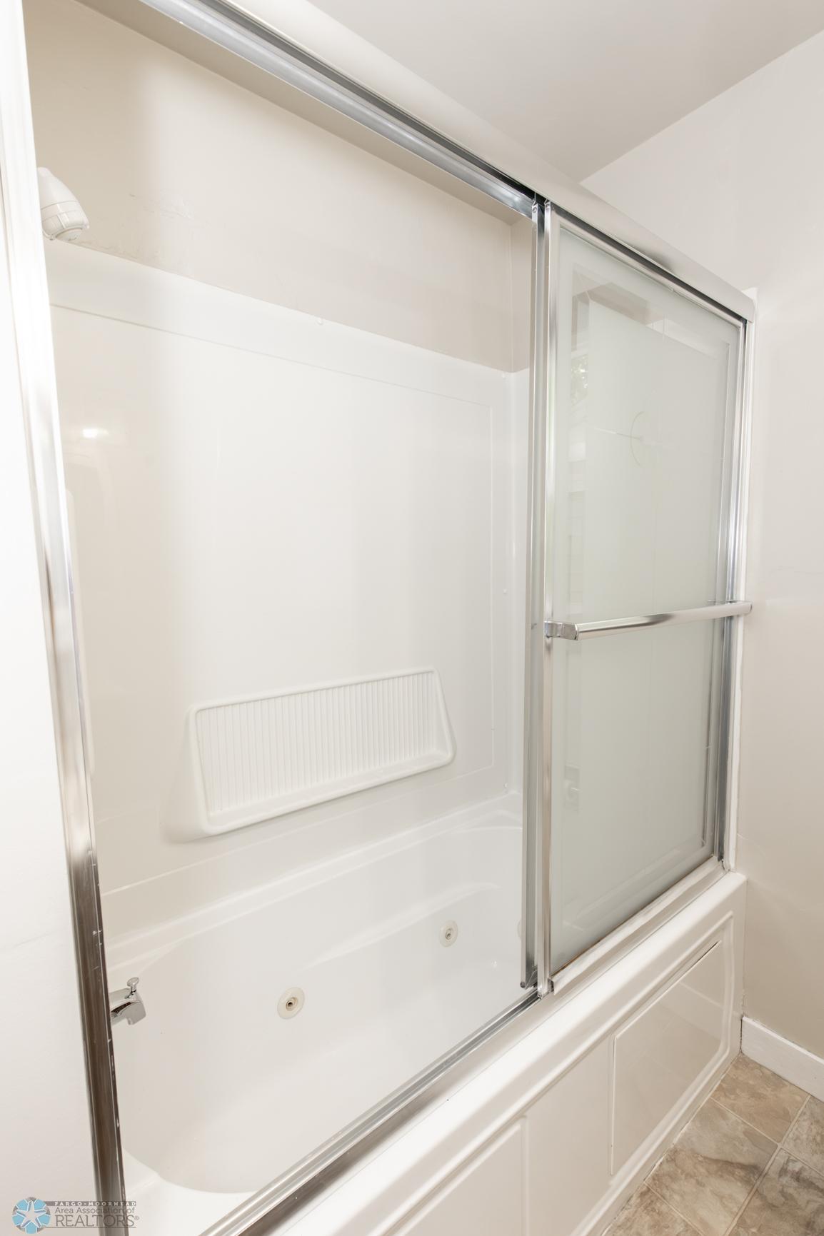 Bathroom - Full