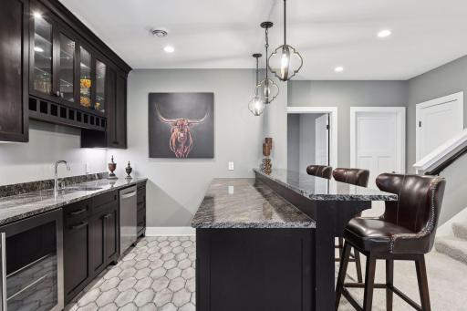 15434 Leona Lane, Wayzata, MN 55391