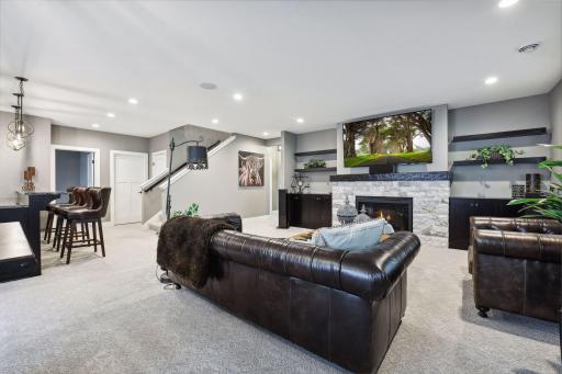 15434 Leona Lane, Wayzata, MN 55391