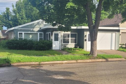 617 Hamilton Street, Winona, MN 55987