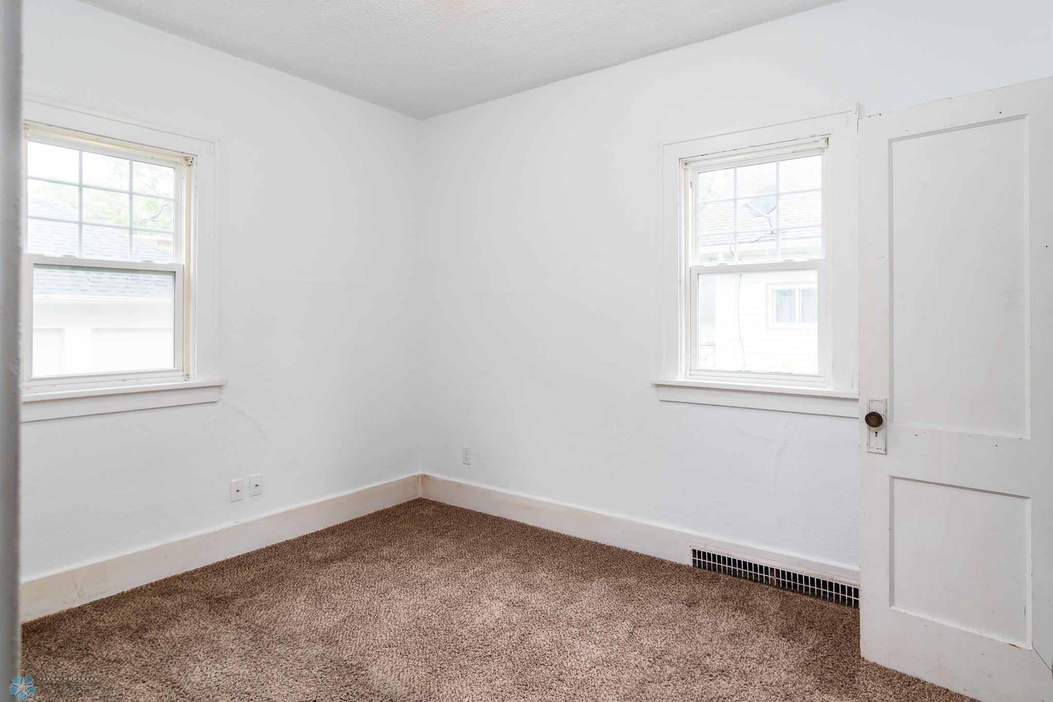 Unit 1 - Bedroom 1