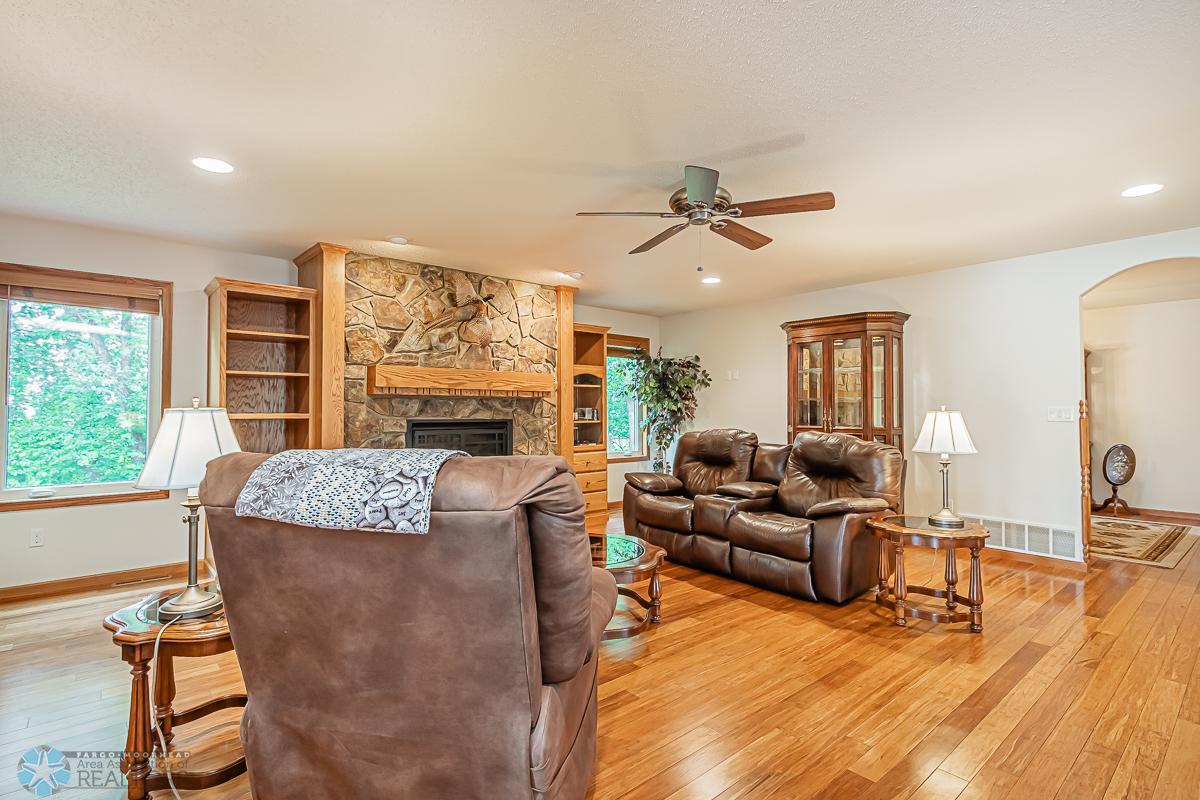 Living_Room_1.jpg