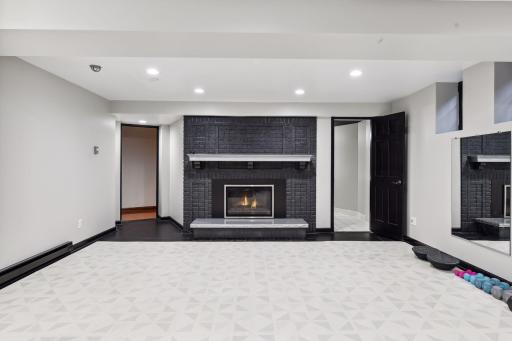4861 E Lake Harriet Parkway, Minneapolis, MN 55419