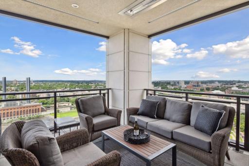 1111 W River Parkway, 18C, Minneapolis, MN 55415