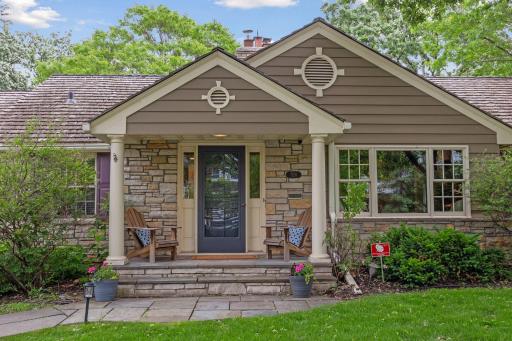 10 Woodland Road, Minneapolis, MN 55424
