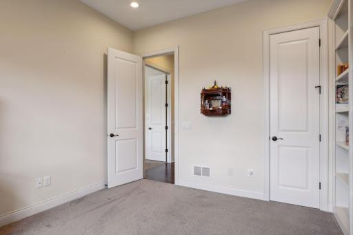 5705 Zanzibar Court N, Plymouth, MN 55446