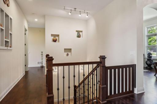 5705 Zanzibar Court N, Plymouth, MN 55446