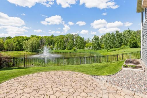 5705 Zanzibar Court N, Plymouth, MN 55446
