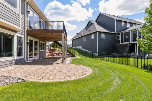 5705 Zanzibar Court N, Plymouth, MN 55446