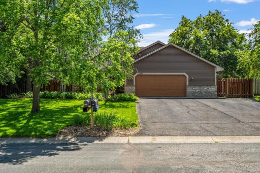 1096 138th Avenue NW, Andover, MN 55304