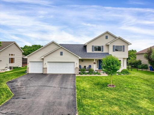 1839 Evergreen Lane, Shakopee, MN 55379