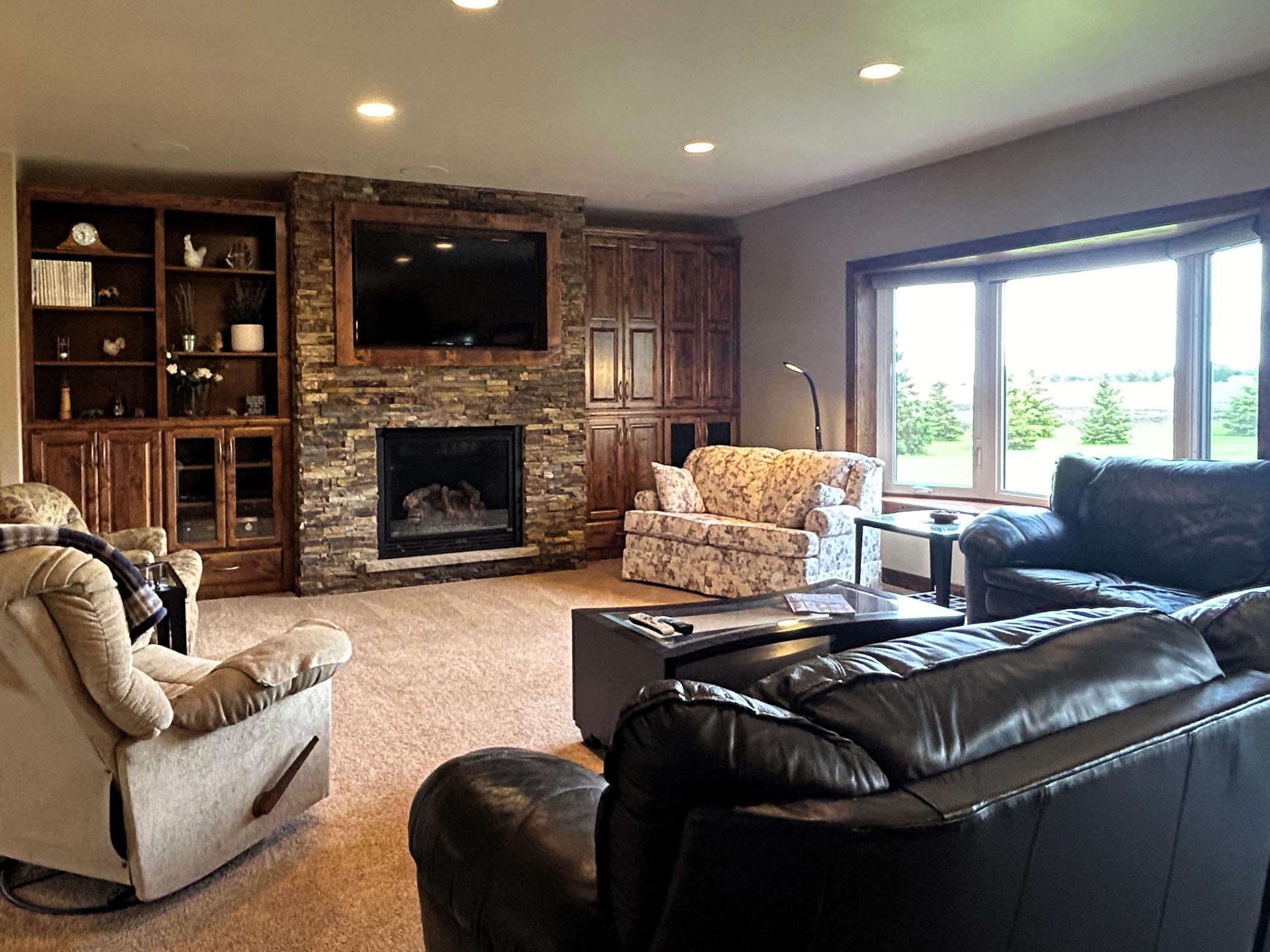Huge Living Room.JPG