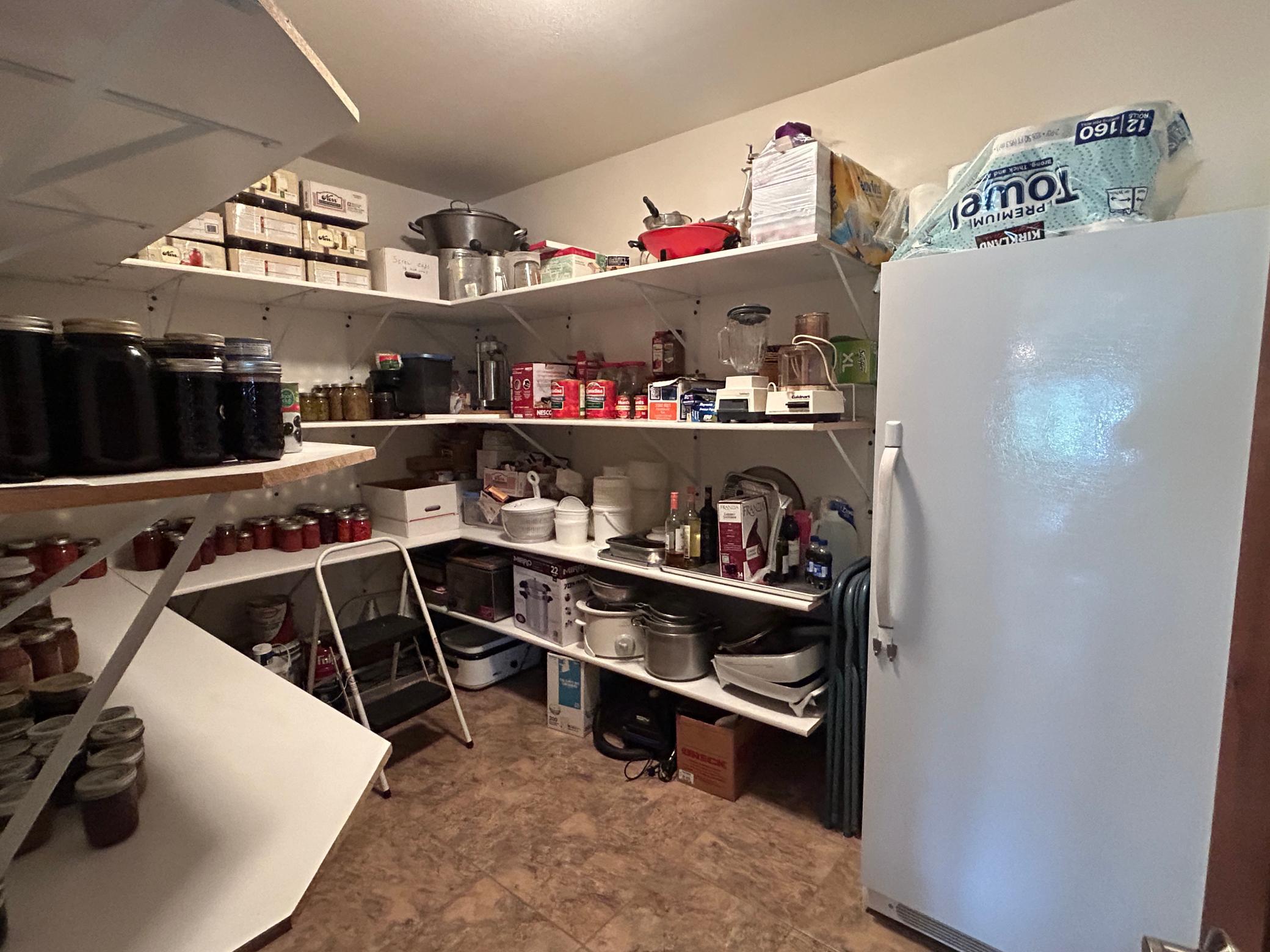 Huge Chefs Pantry.JPG