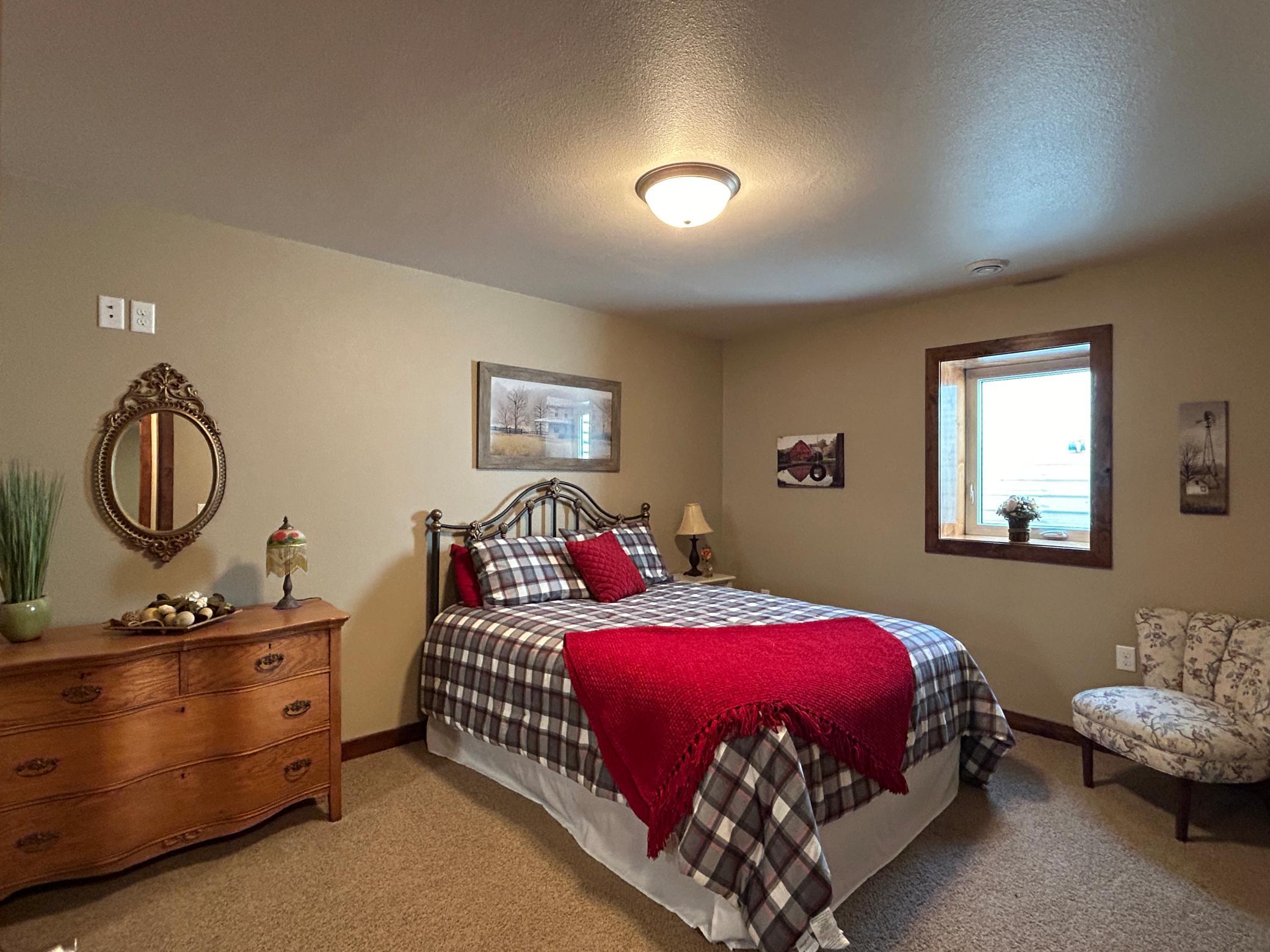 Bedroom 3.JPG