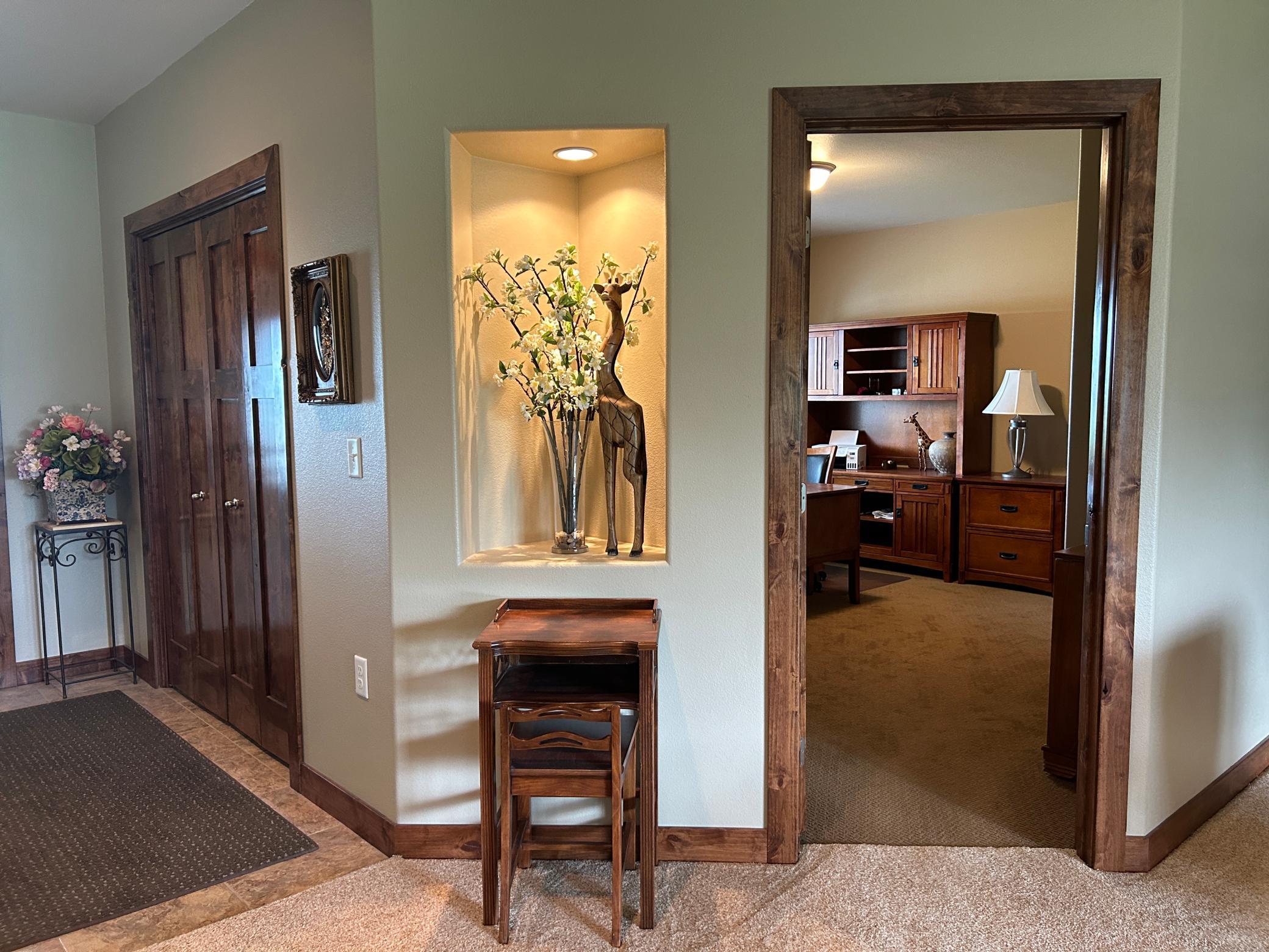 Main Floor Office.JPG