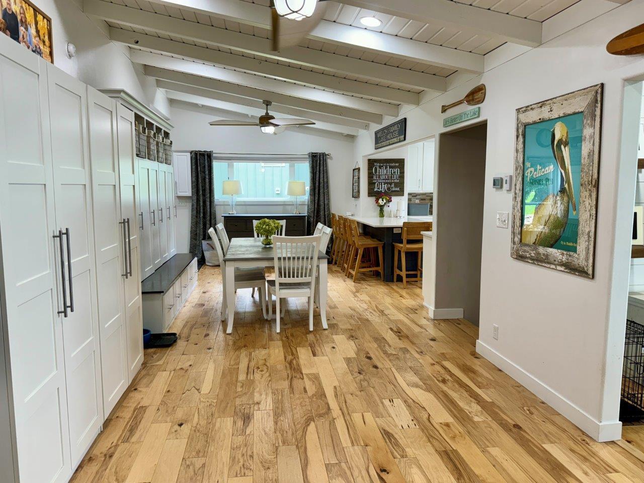 13-Den and living area (2).jpg