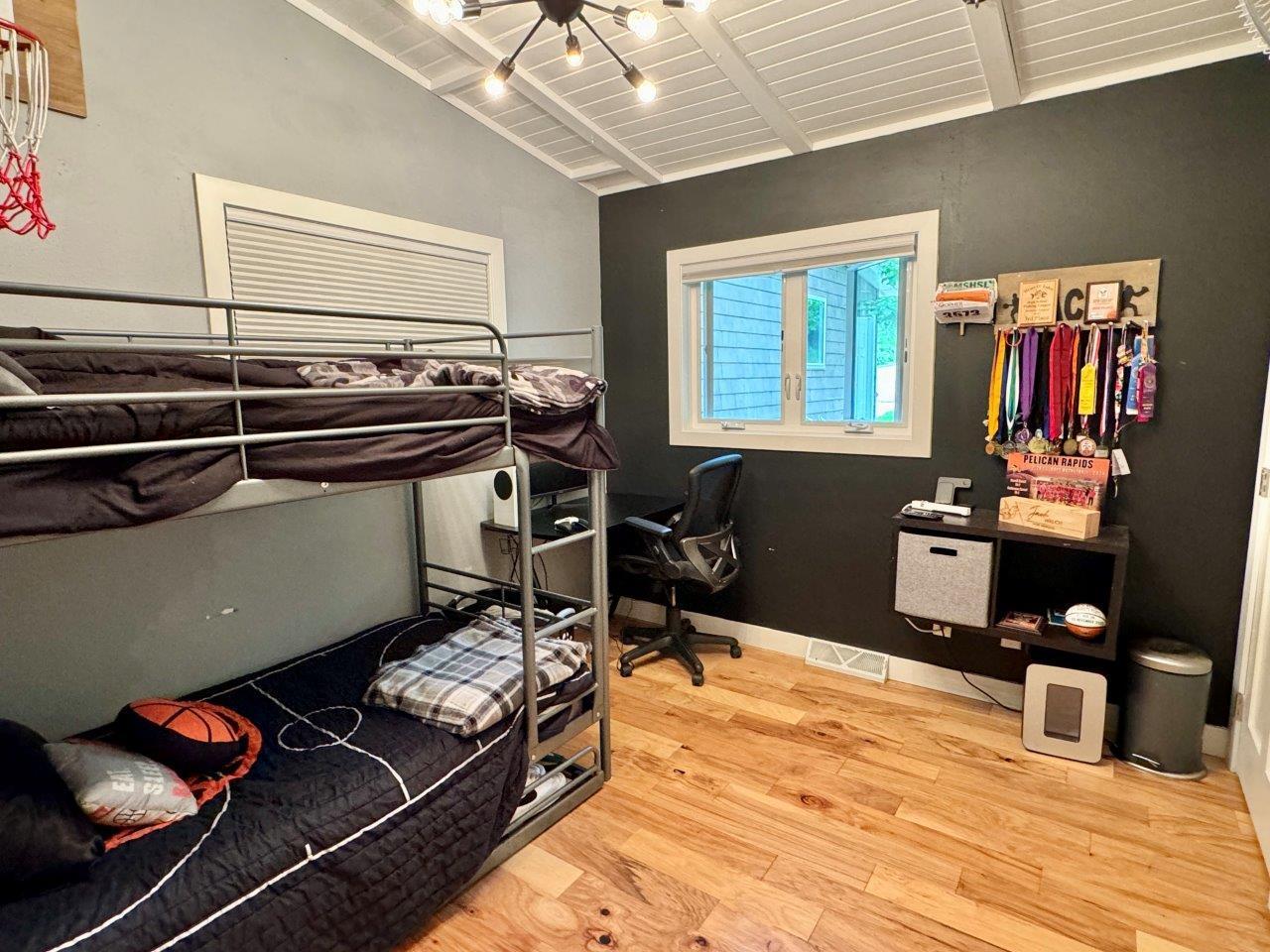 11-Bedroom 2.jpg