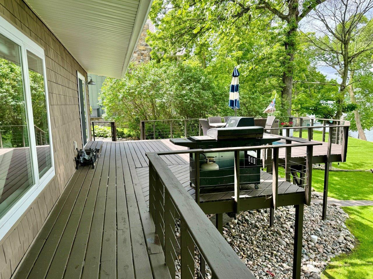 21-Exterior shots (2).jpg