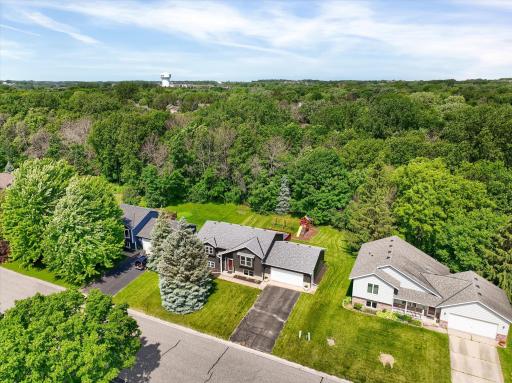 630 Koehnen Drive, Chaska, MN 55318