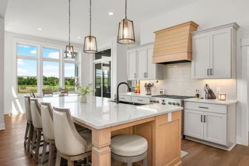 7688 Longview Lane, Prior Lake, MN 55372
