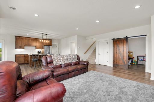 7688 Longview Lane, Prior Lake, MN 55372