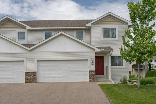 5127 Foxfield Drive NW, Rochester, MN 55901