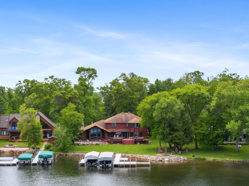1506 Floan Point Road, Brainerd, MN 56401
