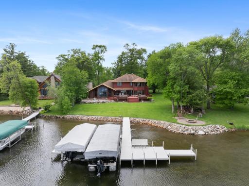 1506 Floan Point Road, Brainerd, MN 56401