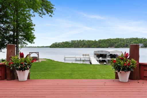 1506 Floan Point Road, Brainerd, MN 56401