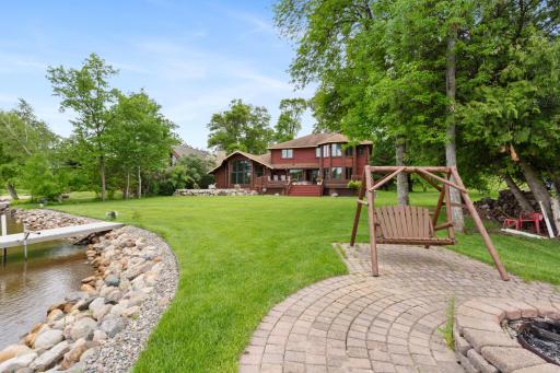 1506 Floan Point Road, Brainerd, MN 56401