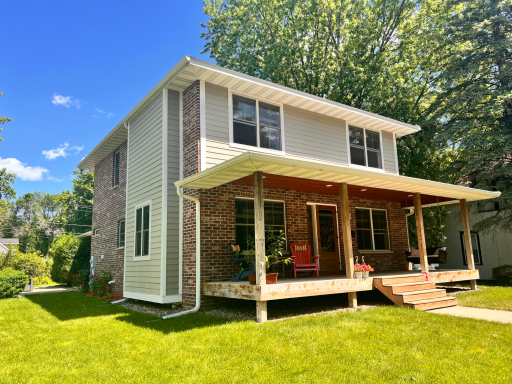 2525 13th Avenue E, North Saint Paul, MN 55109