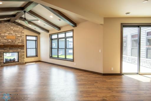 5113 Mira Way W, West Fargo, ND 58078