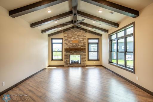 5113 Mira Way W, West Fargo, ND 58078