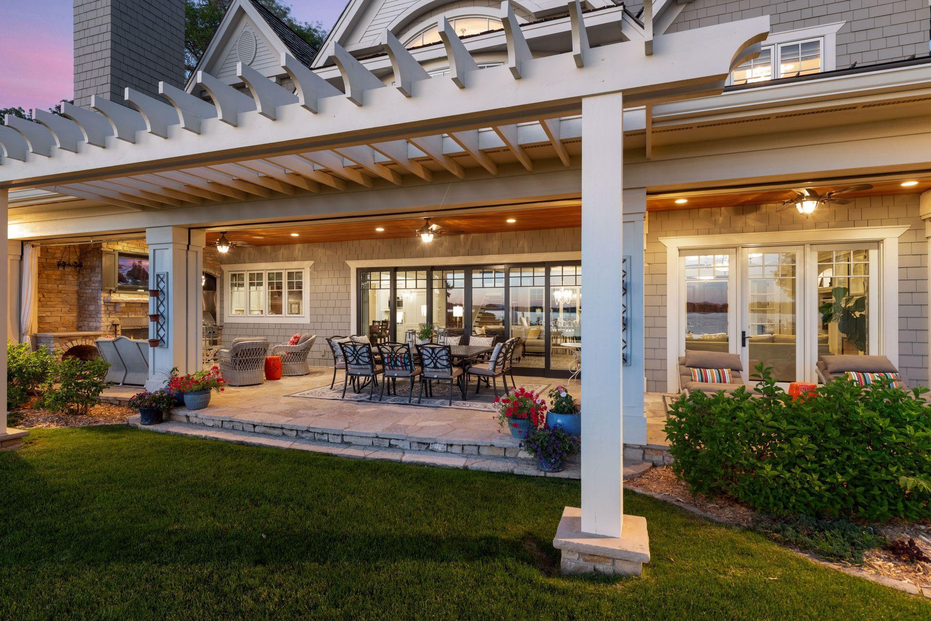 Outdoor room in the evening
