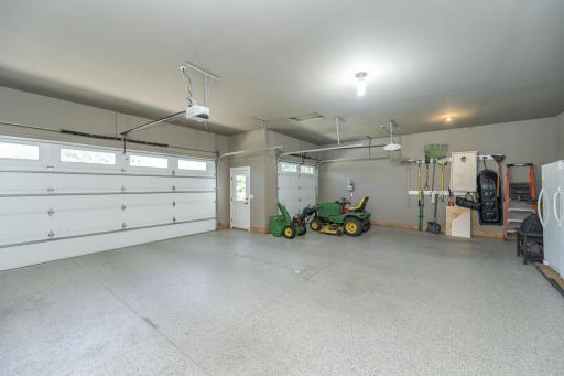 2482 Glenwood Lane SW, Rochester, MN 55902