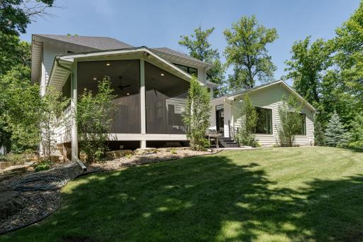 2482 Glenwood Lane SW, Rochester, MN 55902