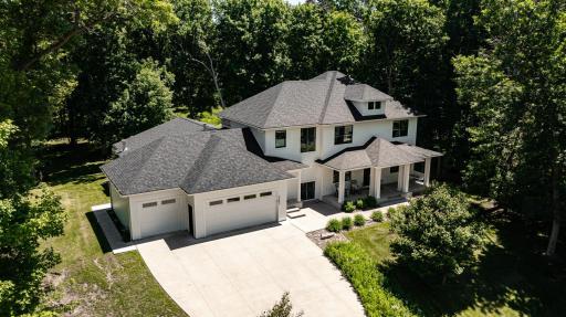 2482 Glenwood Lane SW, Rochester, MN 55902