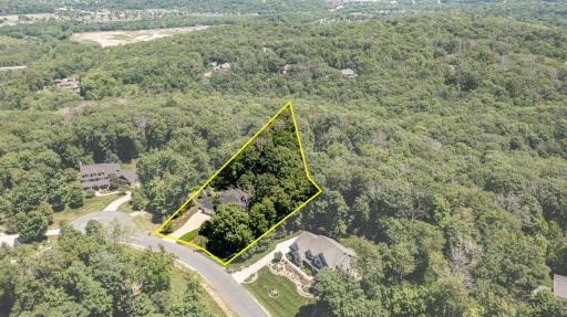 2482 Glenwood Lane SW, Rochester, MN 55902