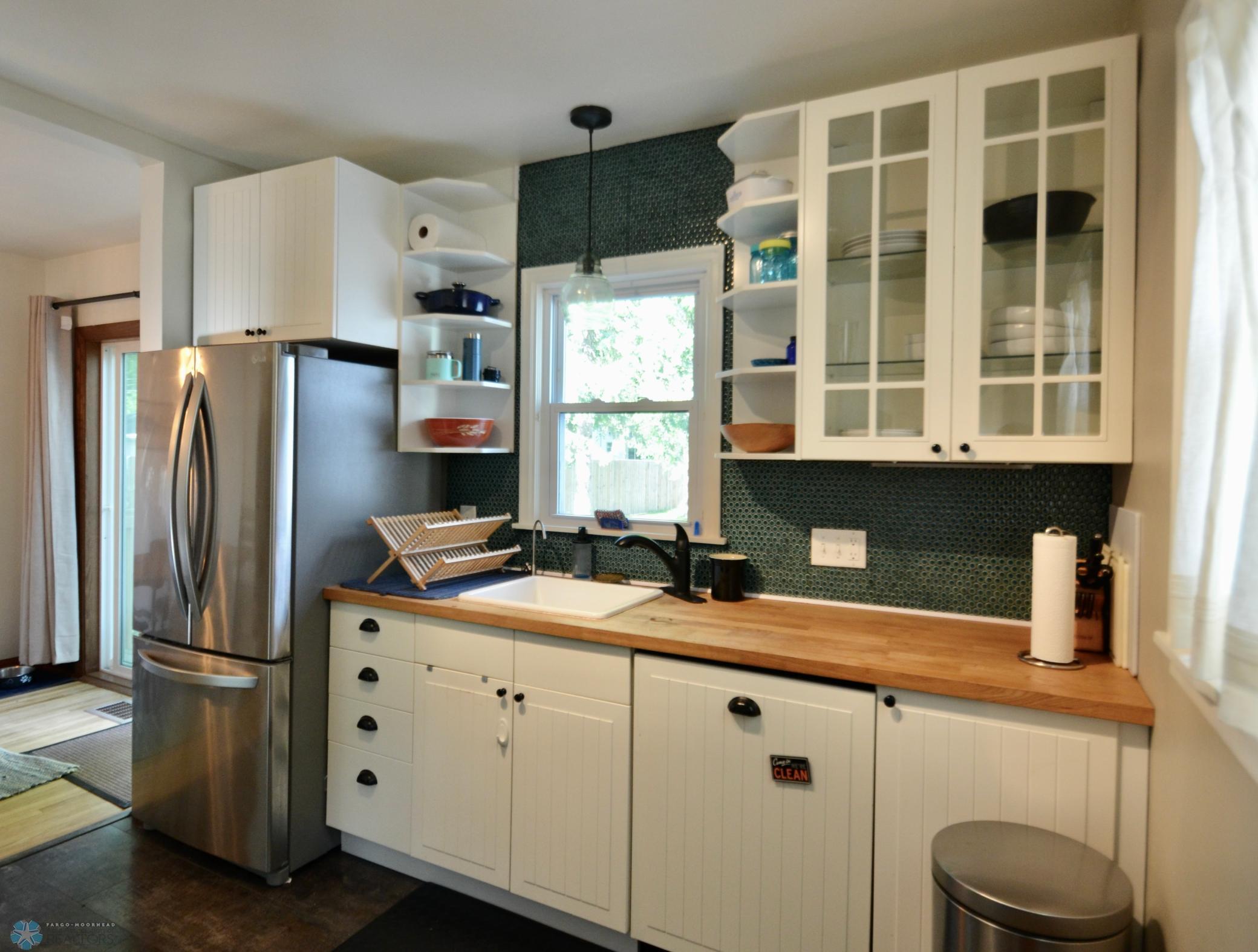 Kitchen - butcher block counters