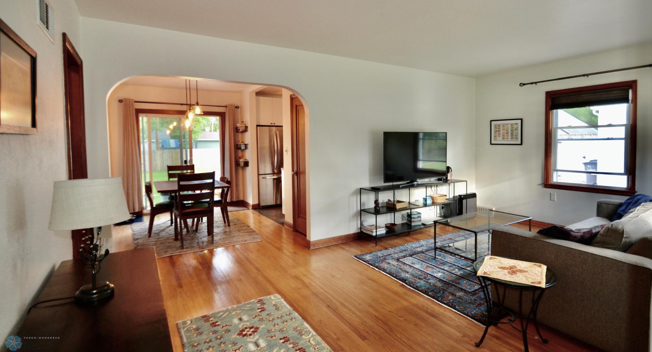 Living room to dining