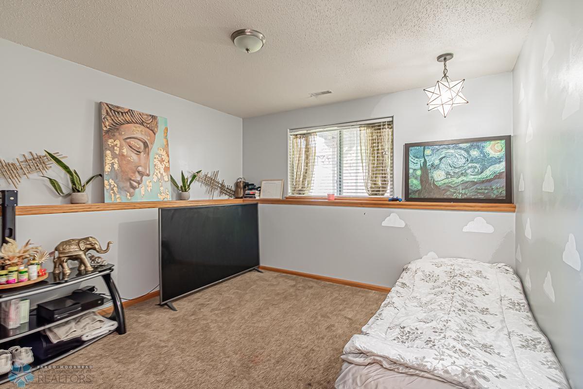 Lower level bedroom #1