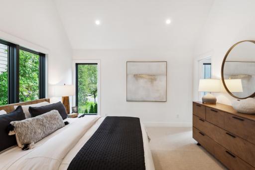 Shown: Model unit. Actual unit can still be customized.