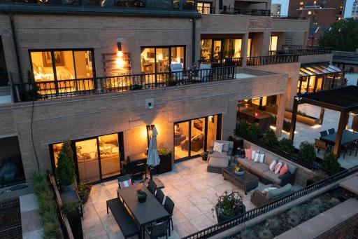 110 Bank Street SE, L202, Minneapolis, MN 55414