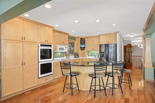 1056 Loma Linda Avenue, Mound, MN 55364