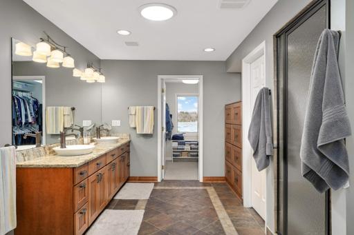 1056 Loma Linda Avenue, Mound, MN 55364