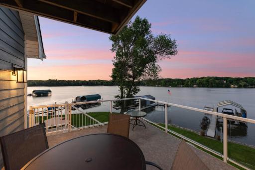 1056 Loma Linda Avenue, Mound, MN 55364