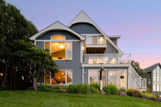 1056 Loma Linda Avenue, Mound, MN 55364